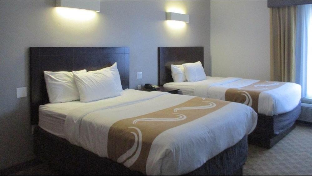 Quality Inn Leesville Екстер'єр фото