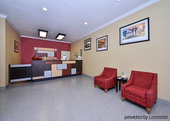 Quality Inn Leesville Екстер'єр фото