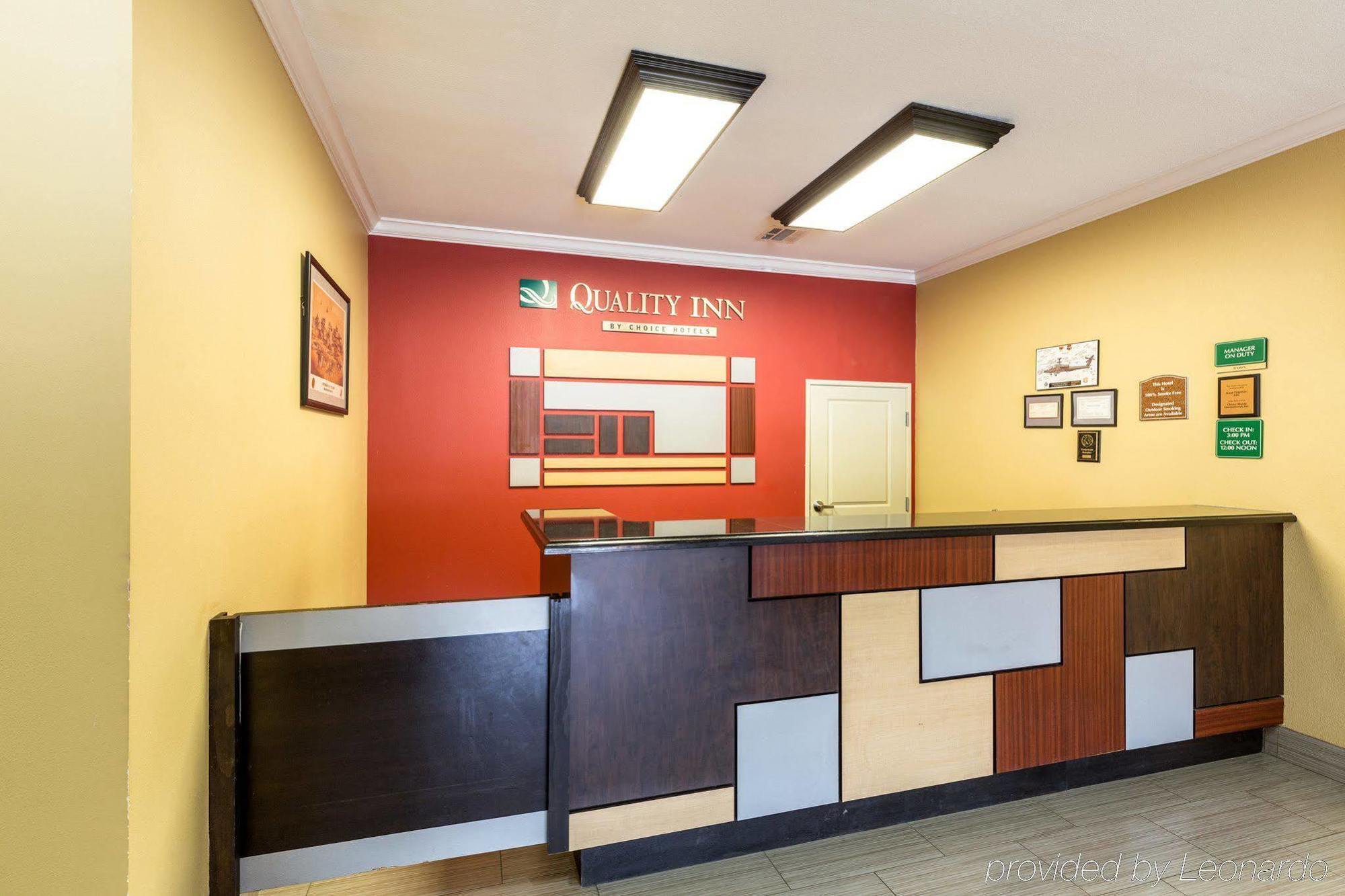 Quality Inn Leesville Екстер'єр фото