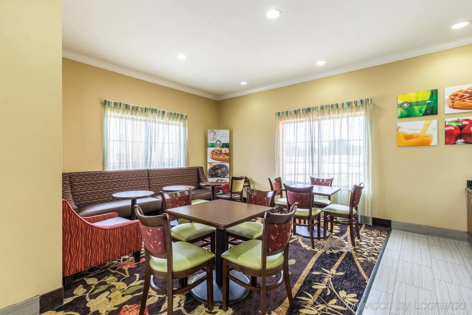 Quality Inn Leesville Екстер'єр фото